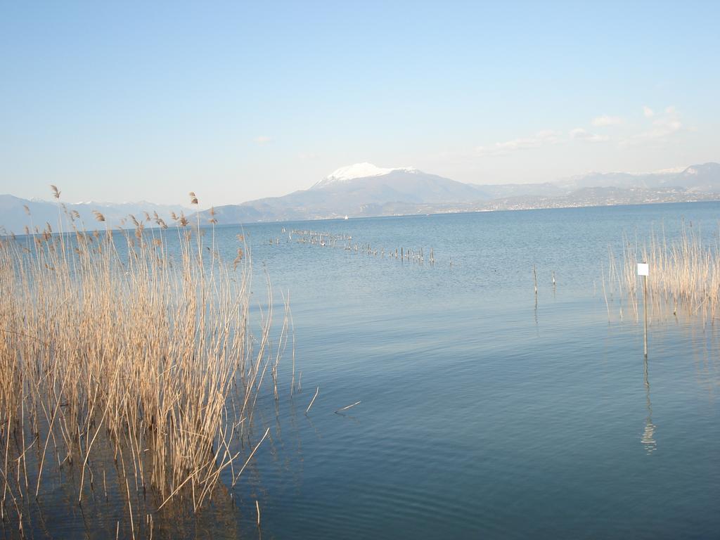 Appartamenti Fiordaliso Sirmione Luaran gambar